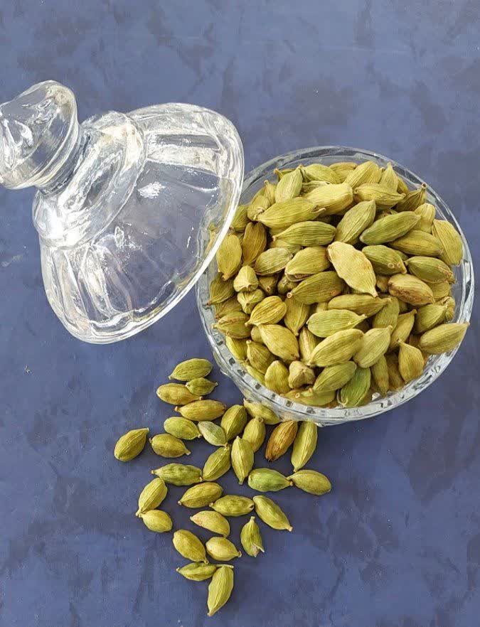 هل سبز ثمرات اعلا و ارگانیک ۵۰ گرمی
